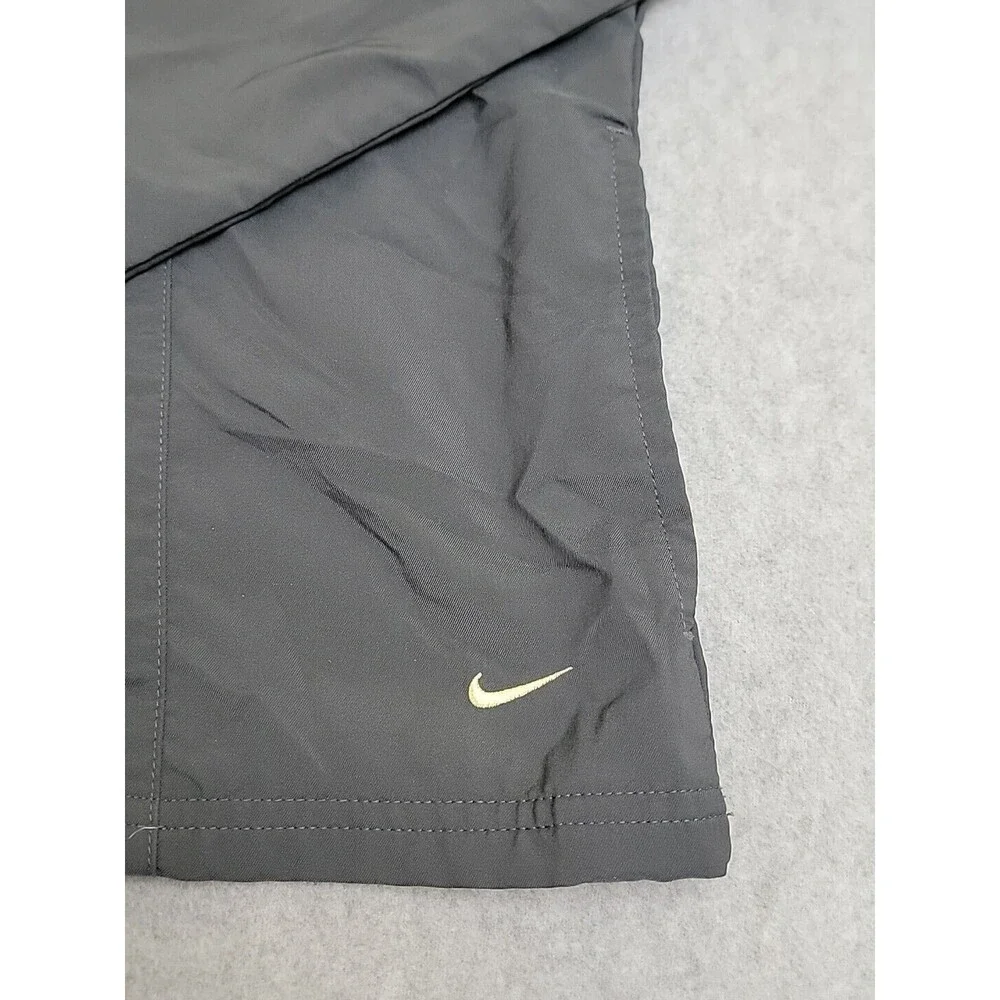 Nike Jacket Womens‎ L Black Stripe Full Zip  Pockets Lightweight Running Swoosh